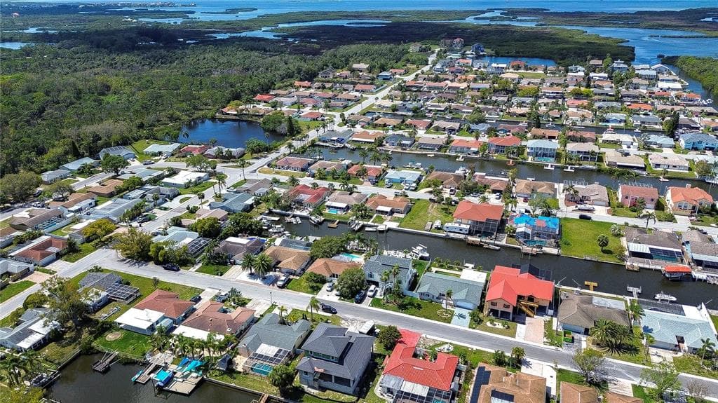 9826 ISLAND HARBOR DRIVE photo 12