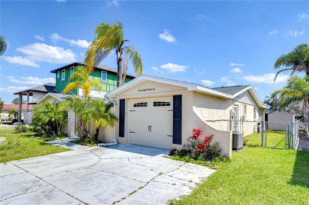 9826 ISLAND HARBOR DRIVE photo 15