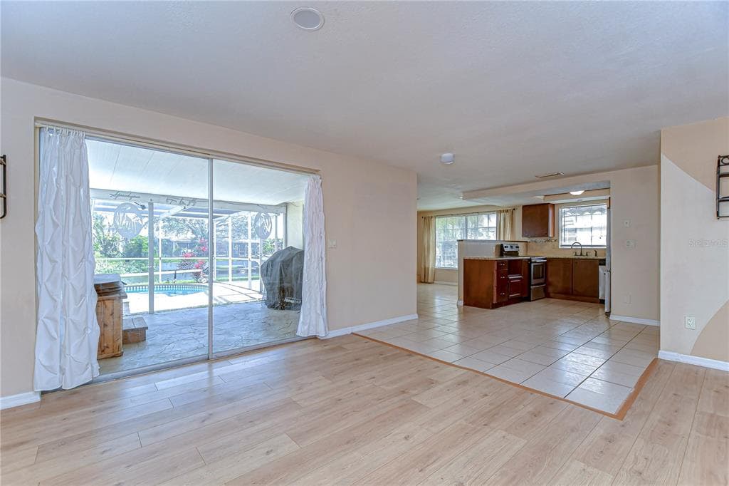 9826 ISLAND HARBOR DRIVE photo 25
