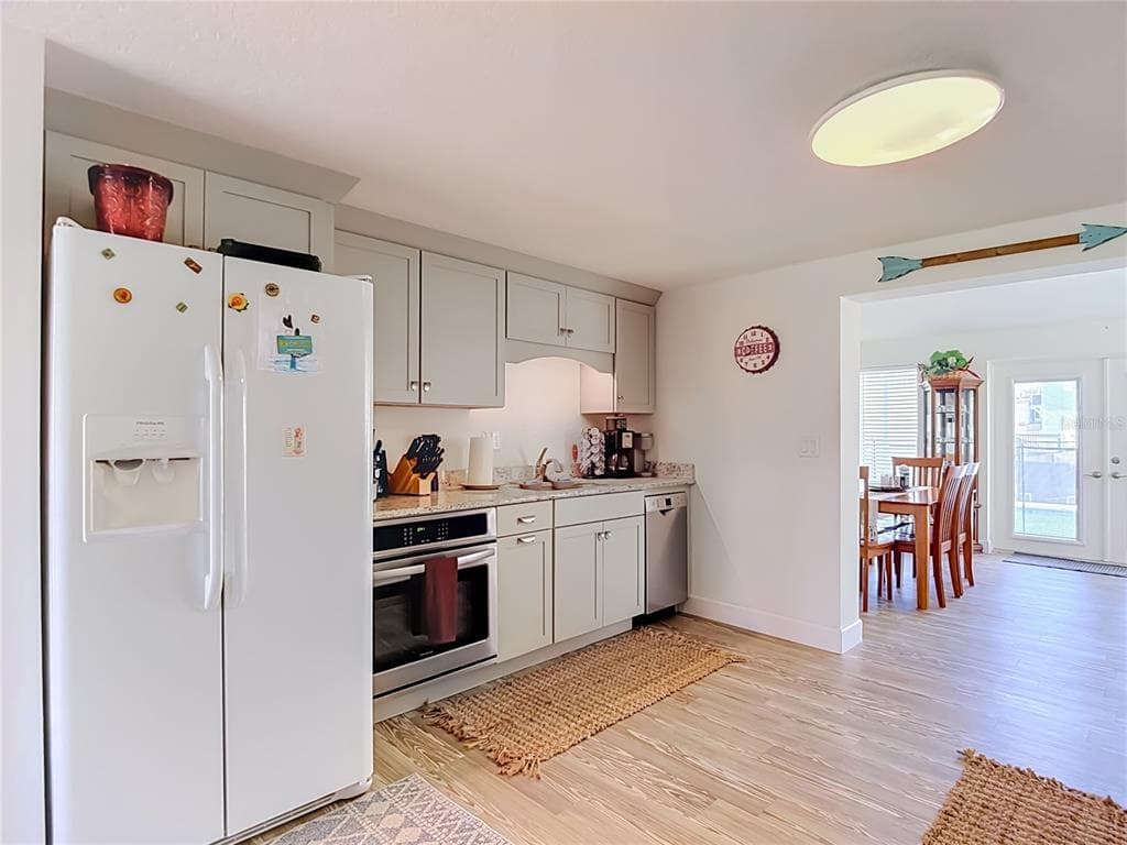7629 HATTERAS DRIVE photo 9