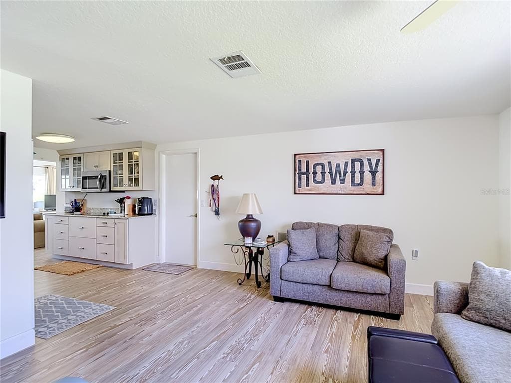 7629 HATTERAS DRIVE 4