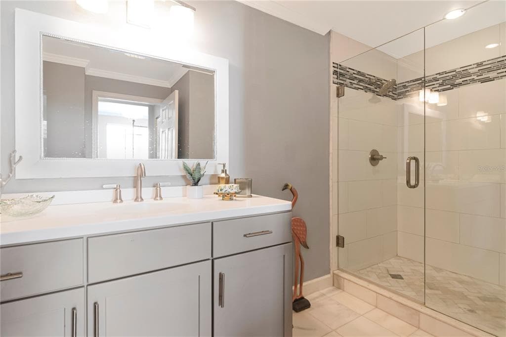345 BAYSHORE BOULEVARD 808 photo 17