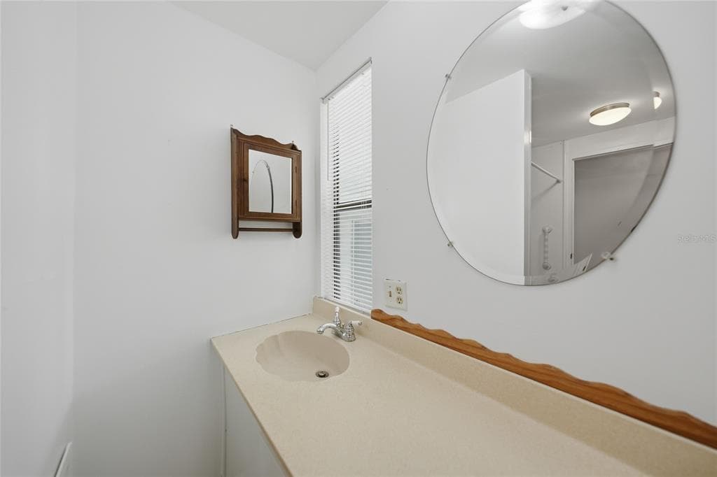 1230 SEAHORSE LANE photo 20