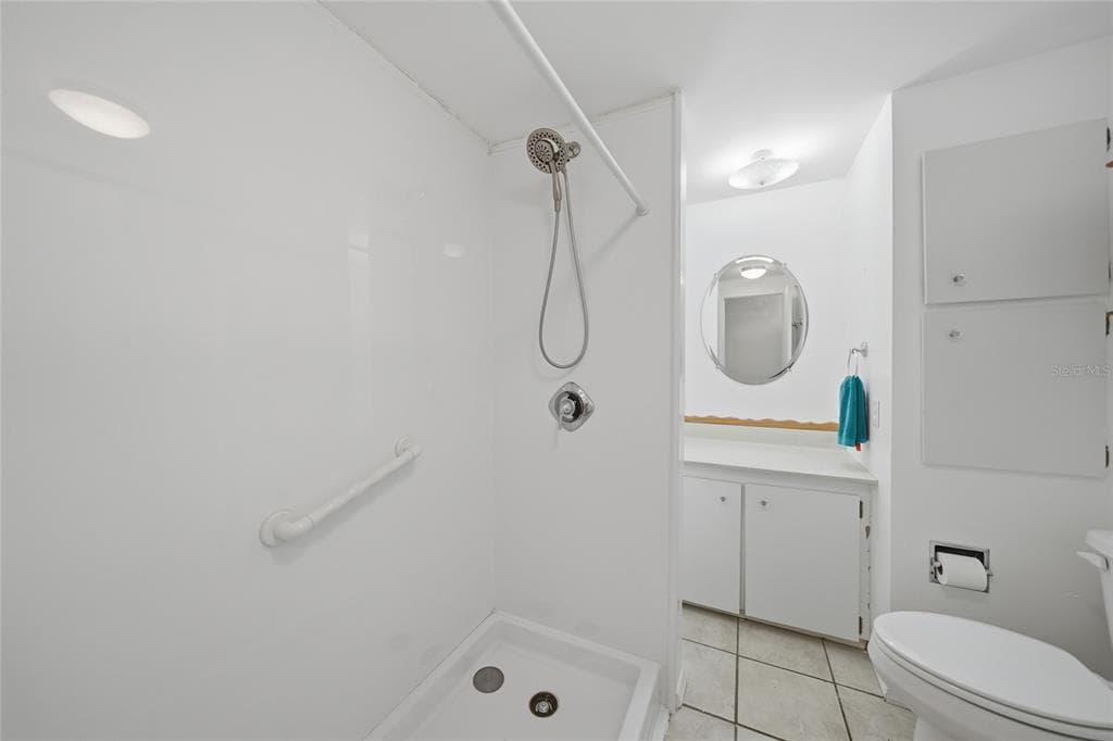 1230 SEAHORSE LANE photo 19