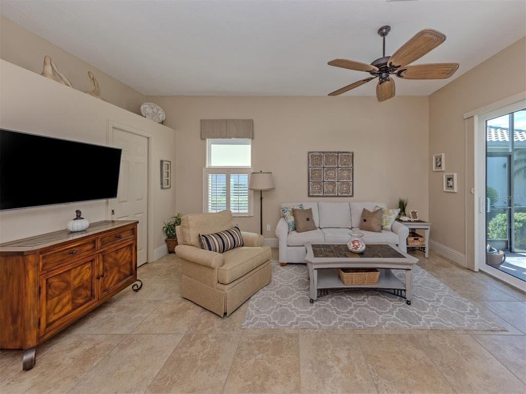 406 WELLINGTON COURT photo 20