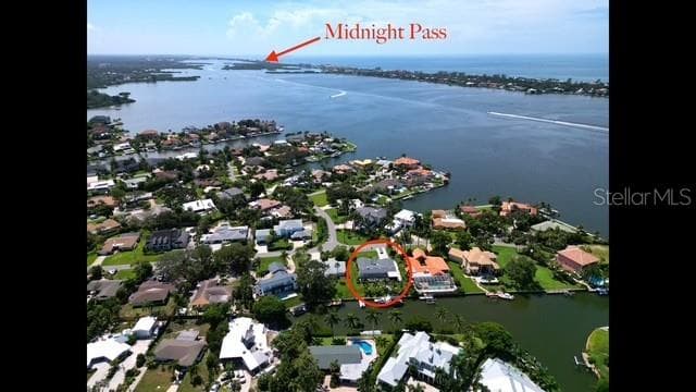 1761 SANDALWOOD DRIVE 2