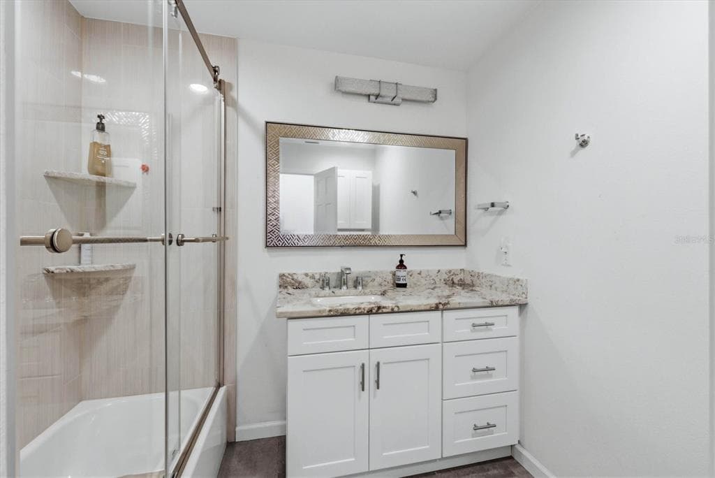 1761 SANDALWOOD DRIVE photo 25