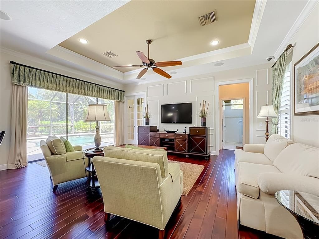 7668 SILVERWOOD COURT photo 20