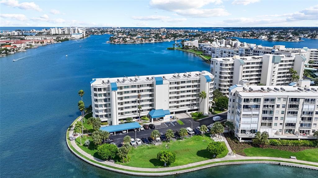 7922 SAILBOAT KEY BOULEVARD S 206 photo 1