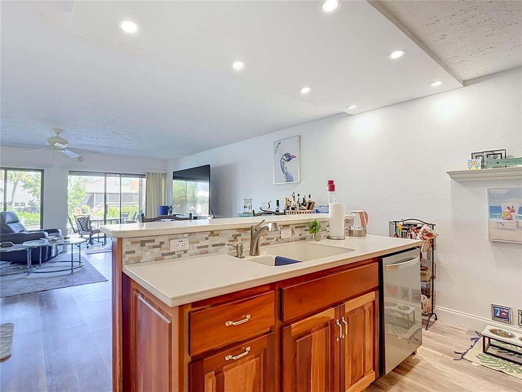 25188 MARION AVENUE 1038 photo 17