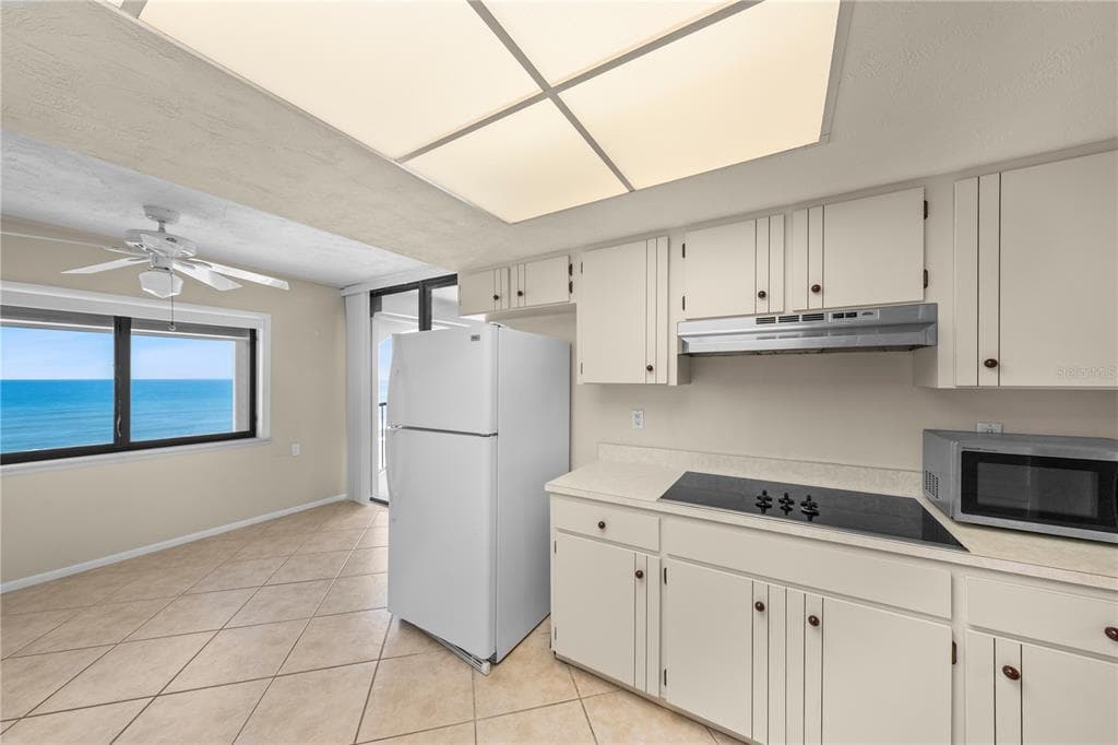 3003 S ATLANTIC AVENUE 6B4 photo 13