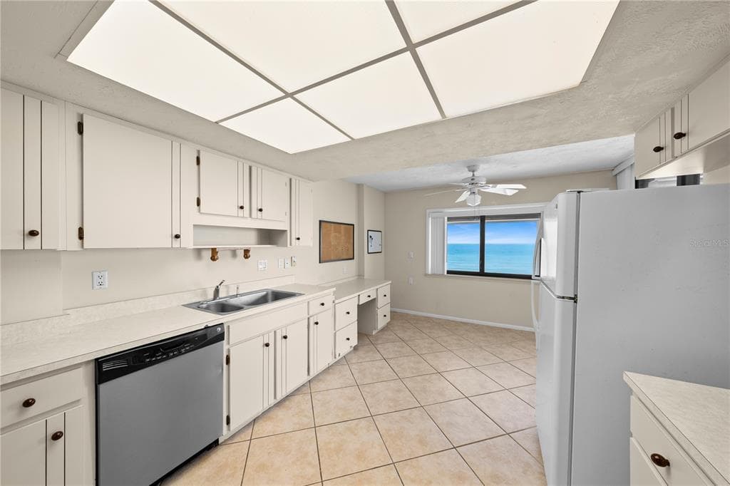 3003 S ATLANTIC AVENUE 6B4 photo 12