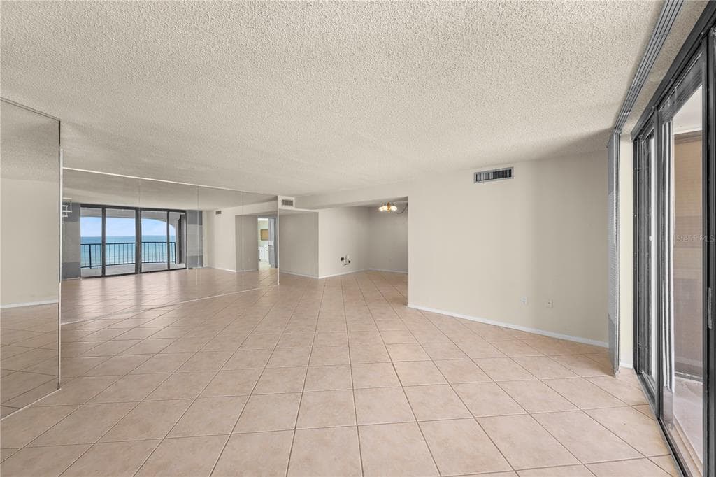 3003 S ATLANTIC AVENUE 6B4 photo 9