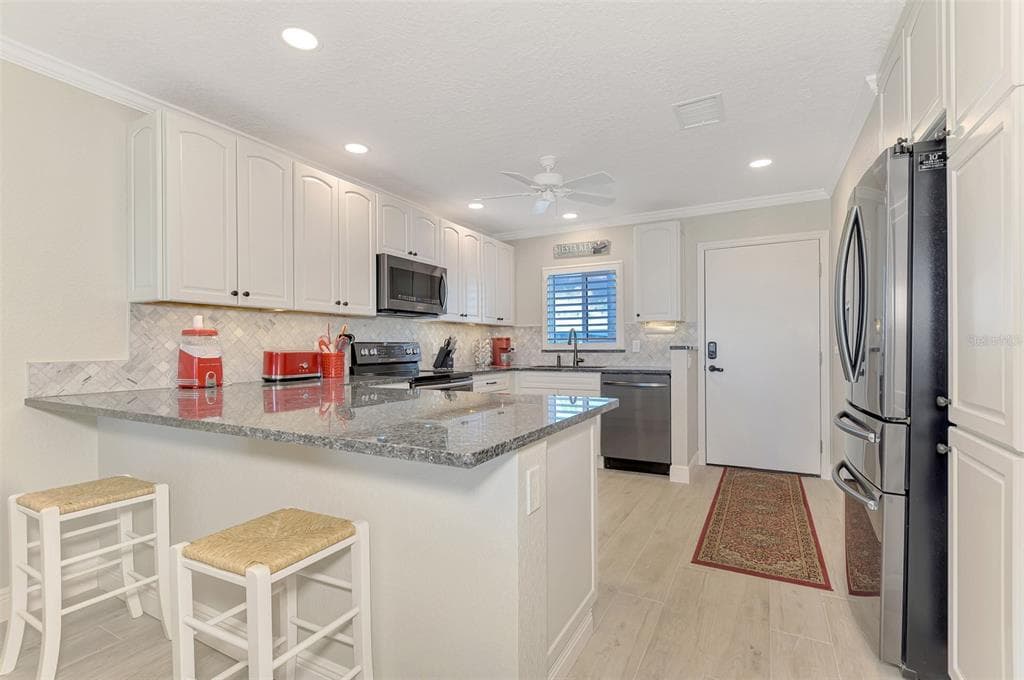 1608 STICKNEY POINT ROAD 8-107 photo 21