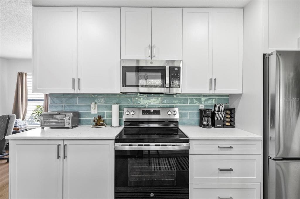 45 FARRAGUT DRIVE photo 7