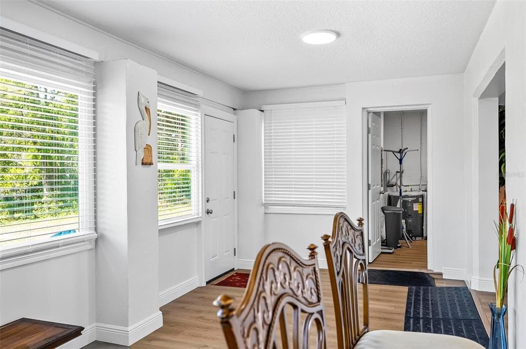 45 FARRAGUT DRIVE photo 18