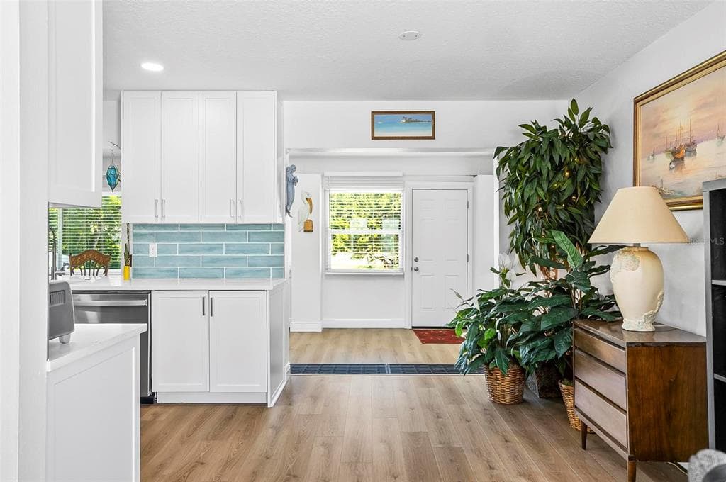 45 FARRAGUT DRIVE photo 15