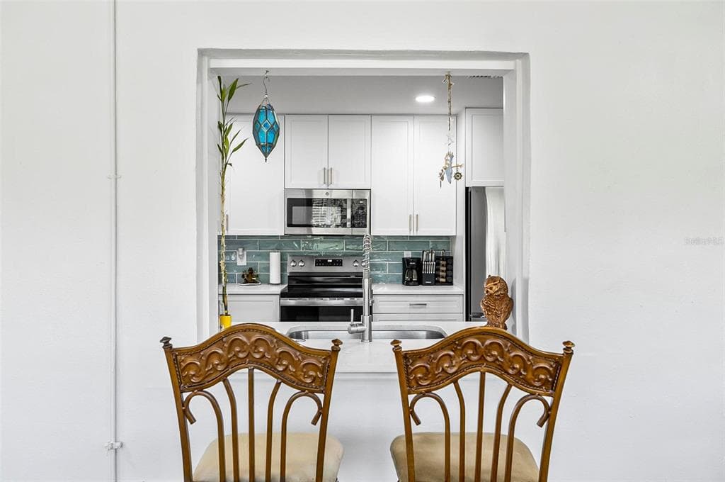 45 FARRAGUT DRIVE photo 11