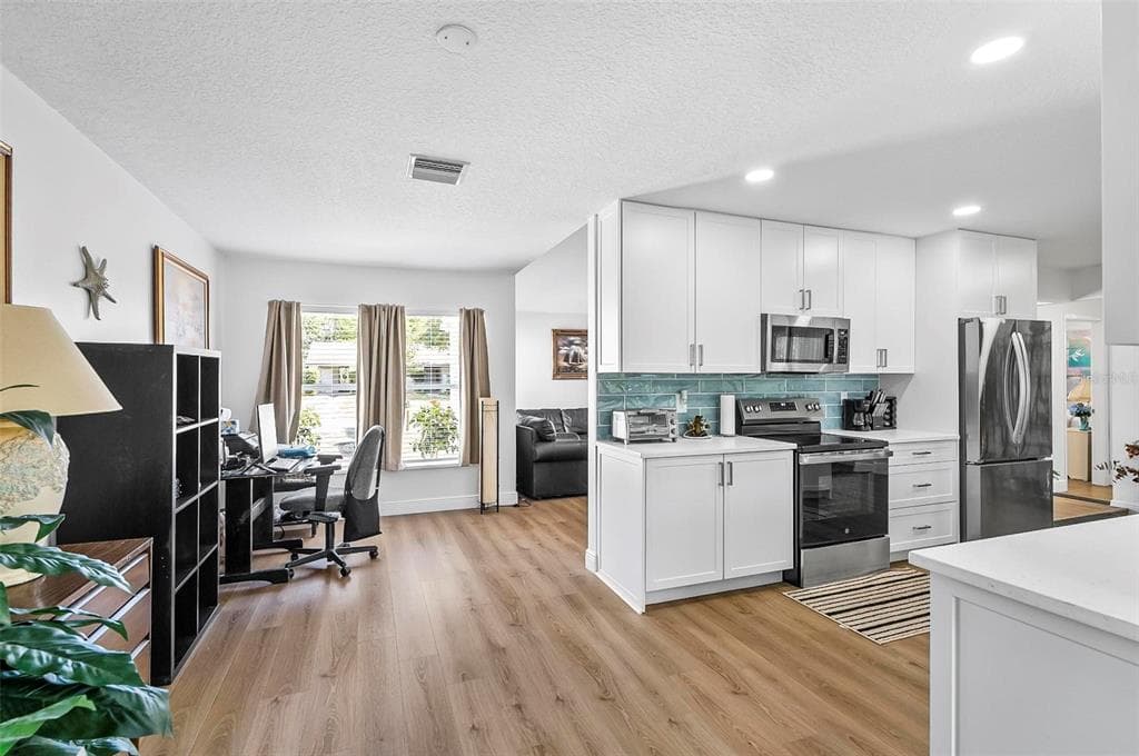 45 FARRAGUT DRIVE photo 25