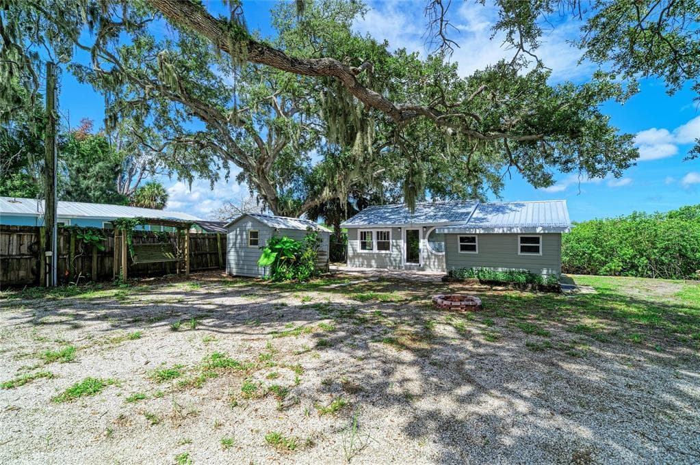 1609 SAFFOLD PARK DRIVE photo 9