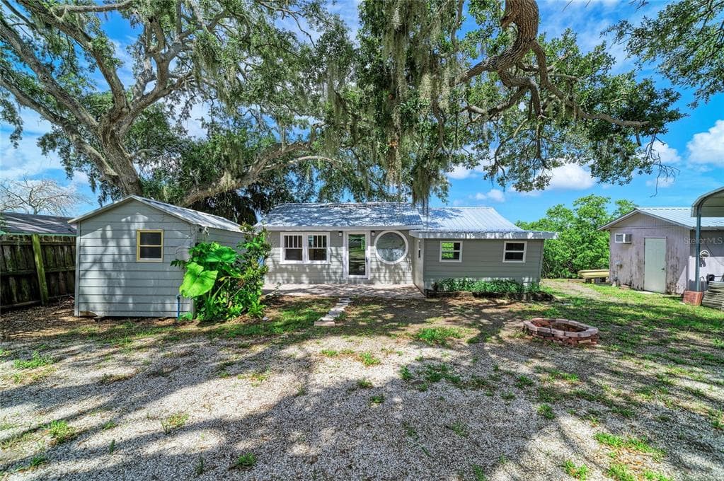 1609 SAFFOLD PARK DRIVE photo 10