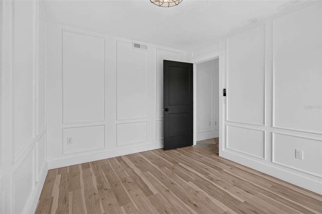 1 WINDRUSH BOULEVARD 65 photo 22