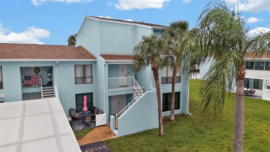 1 WINDRUSH BOULEVARD 65 photo 3
