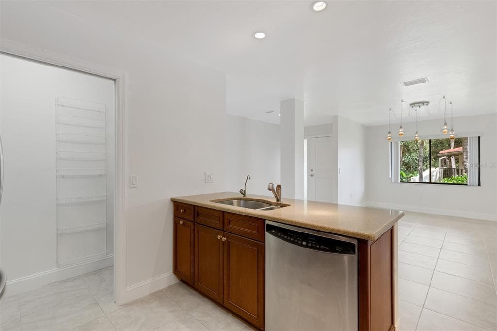 6462 WILD OAK BAY BOULEVARD 244 photo 20