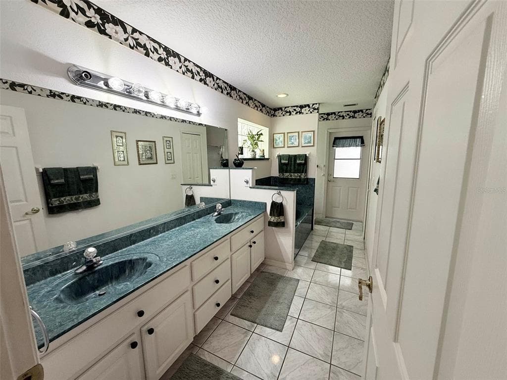 22 COLORADO DRIVE photo 25