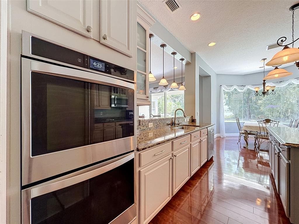 11352 OYSTER BAY CIR photo 13