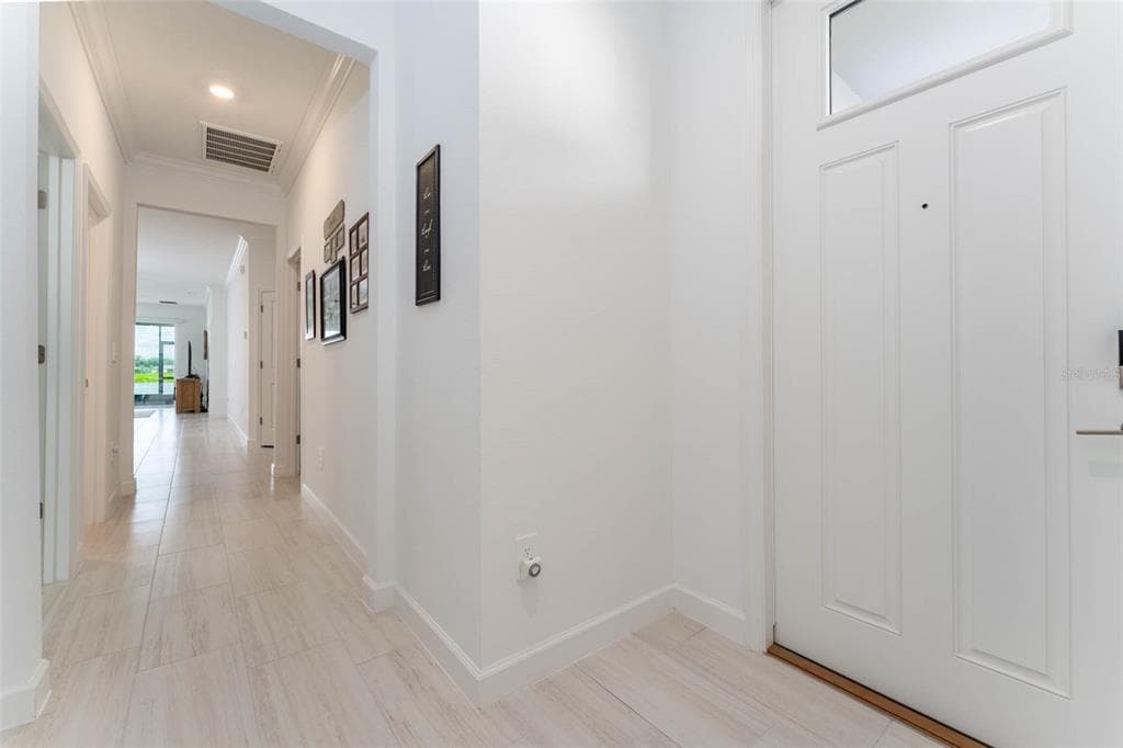 12592 LILY QUARTZ LOOP photo 16
