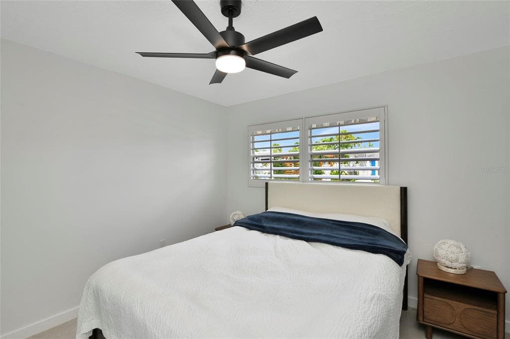 729 SAINT JUDES DRIVE S 2 photo 23