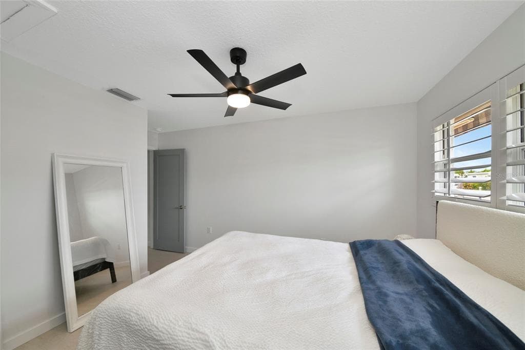 729 SAINT JUDES DRIVE S 2 photo 24