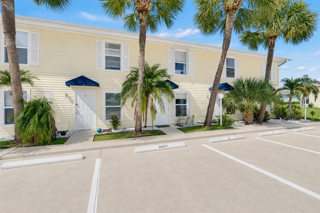 26310 RAMPART BOULEVARD 504 photo 7