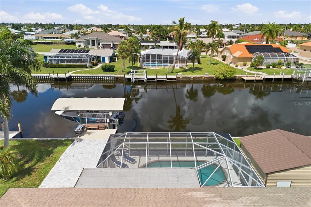 136 SINCLAIR STREET SE photo 18