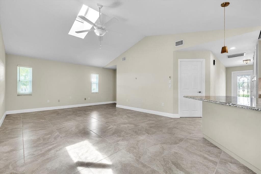 26090 CONSTANTINE ROAD photo 23