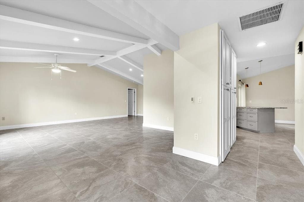 26090 CONSTANTINE ROAD photo 21