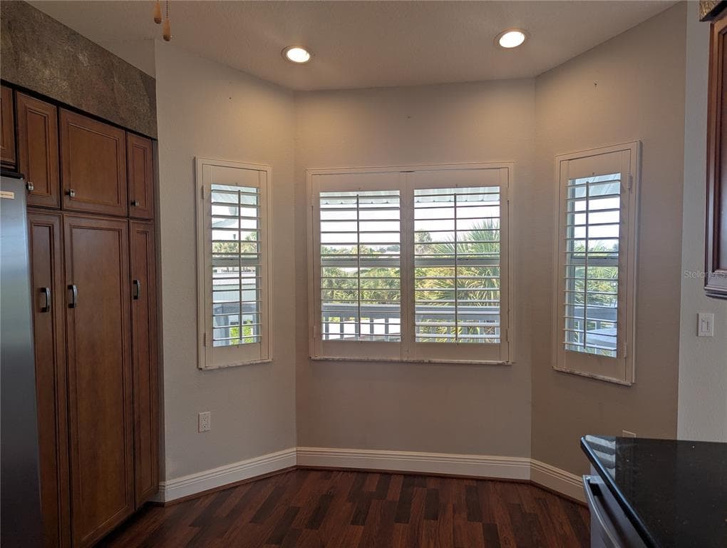 1167 EXETER CIRCLE photo 13