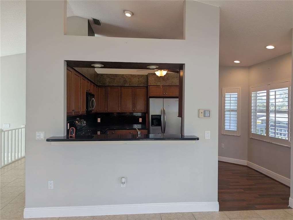 1167 EXETER CIRCLE photo 12