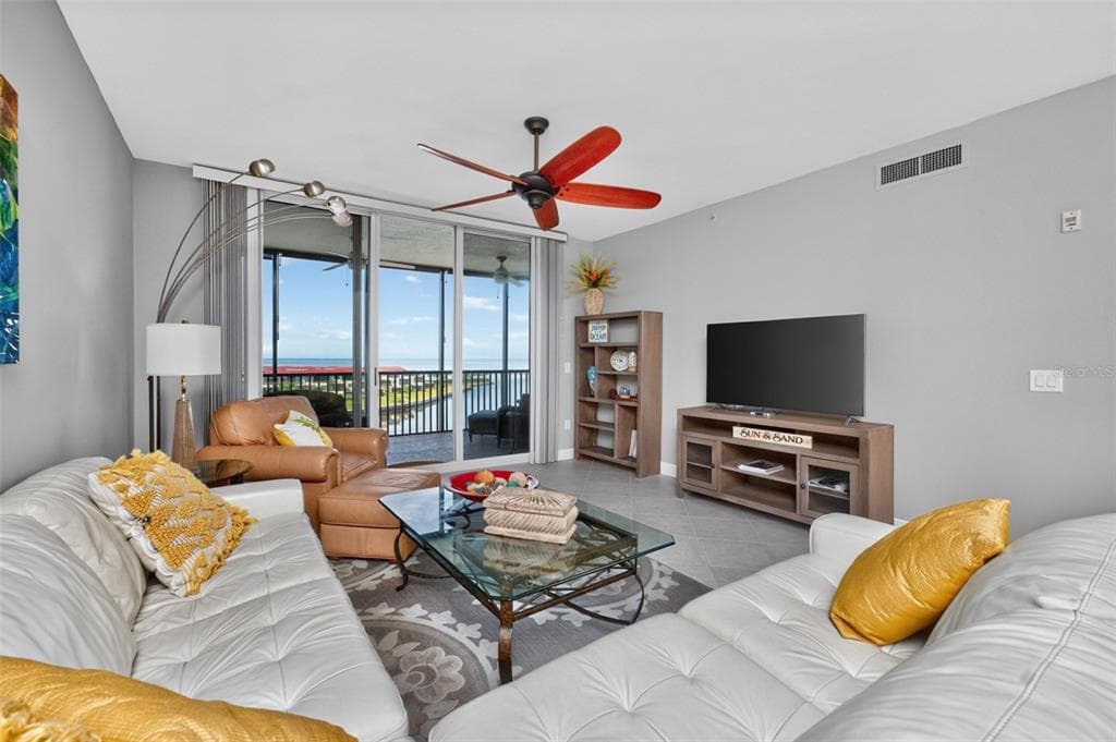 3313 SUNSET KEY CIR 402 photo 12