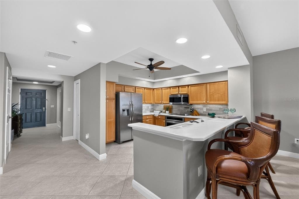 3313 SUNSET KEY CIR 402 photo 11