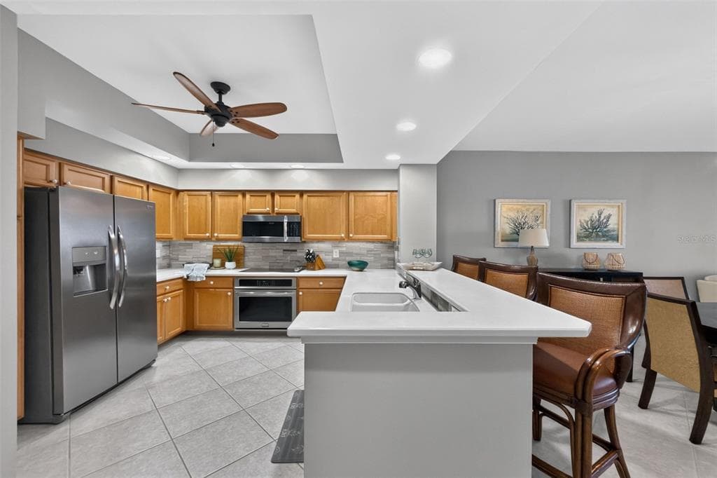 3313 SUNSET KEY CIR 402 photo 8