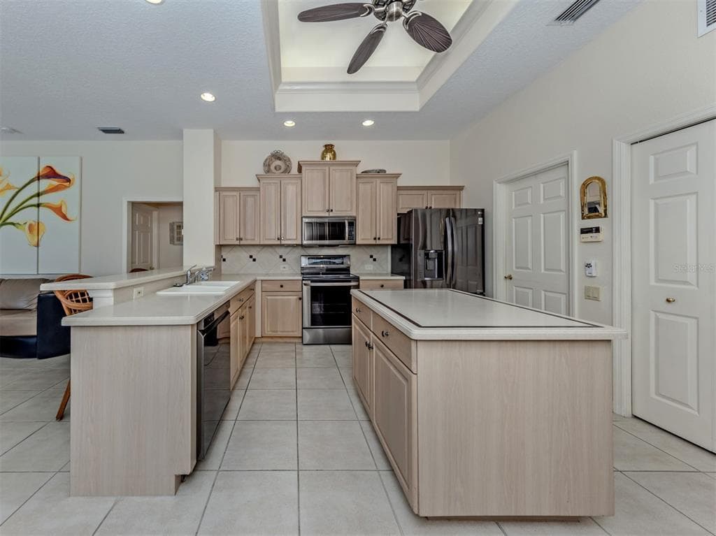 321 WILD PINE WAY photo 10