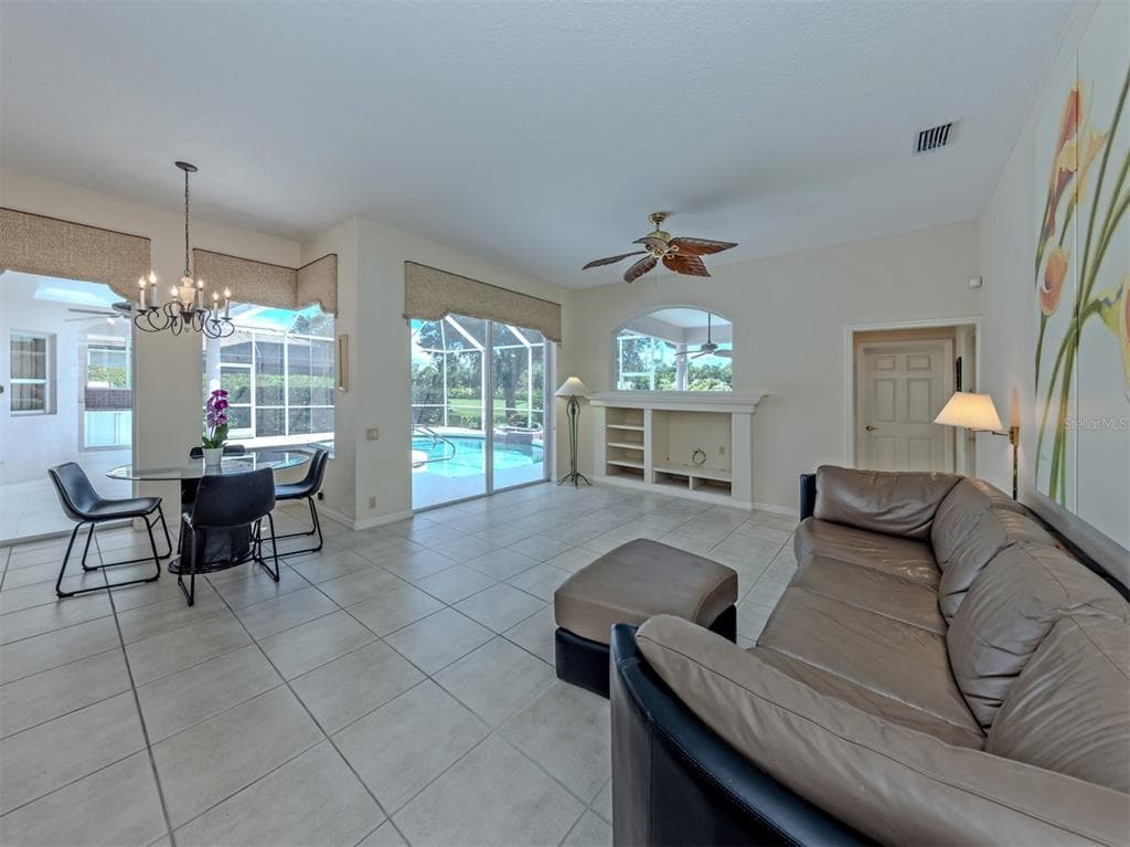 321 WILD PINE WAY photo 15