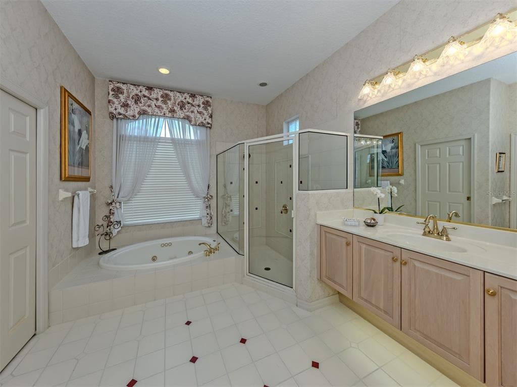 321 WILD PINE WAY photo 19