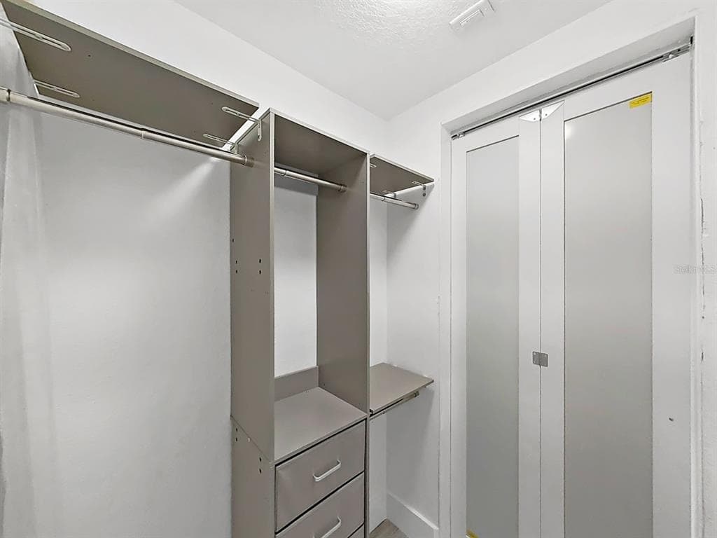 4156 FLORAMAR TERRACE photo 24