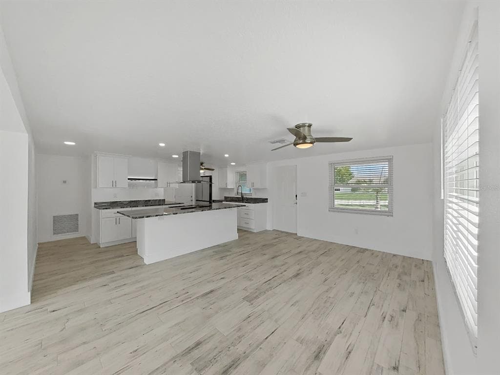 4156 FLORAMAR TERRACE photo 11