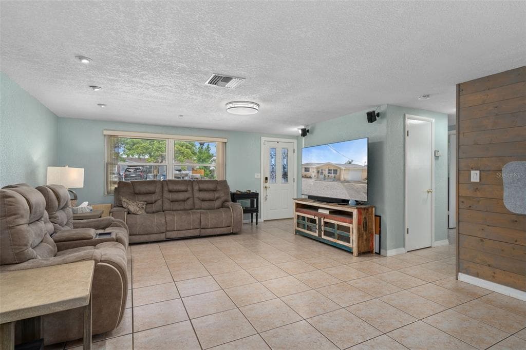 5410 FLORA AVENUE photo 13