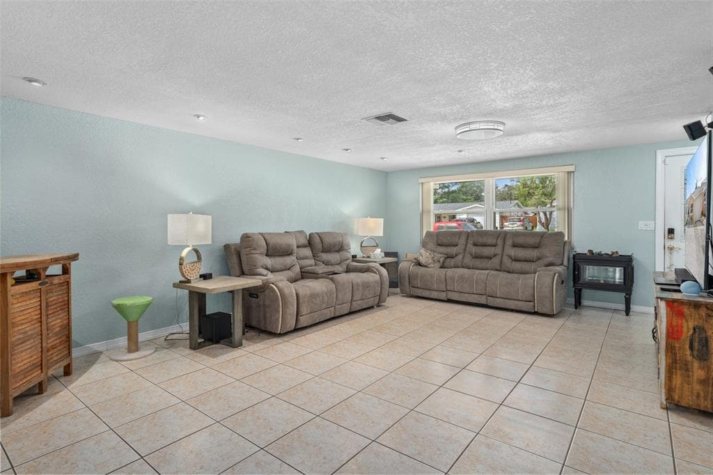 5410 FLORA AVENUE photo 14