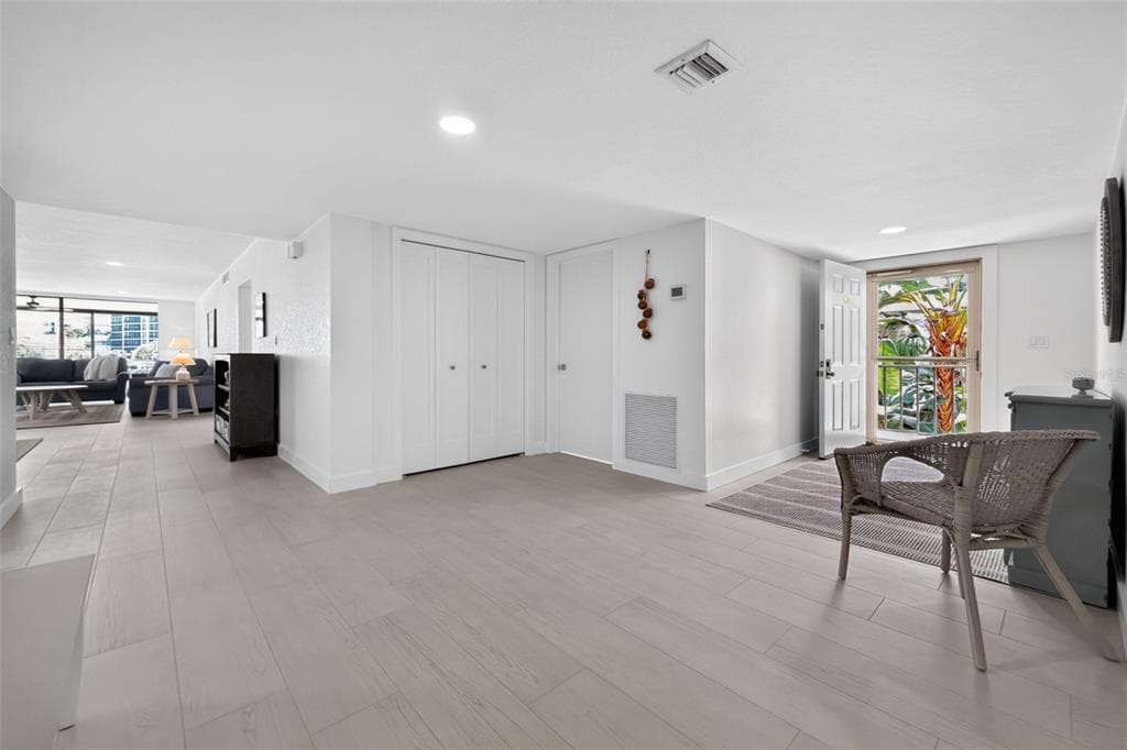 3250 SOUTHSHORE DRIVE 55B photo 9
